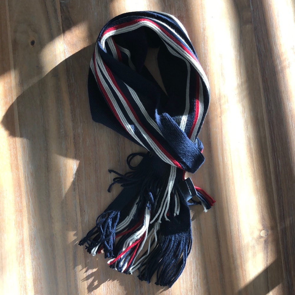 Tommy Hilfiger Men’s Knitted Scarf